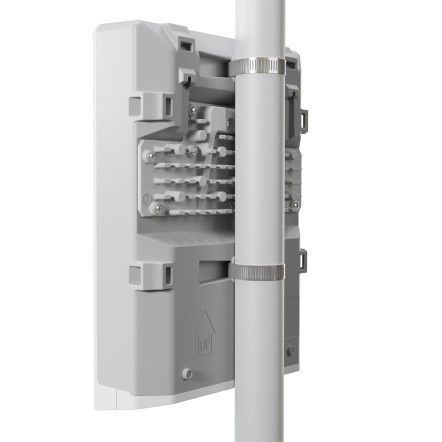 MikroTik CRS318-16P-2S+OUT H246 фото